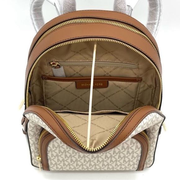 Michael Kors Jaycee Medium Zip Packet Backpack Vanilla/Brown - Picture 9 of 11